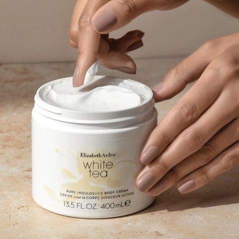 Kem Dưỡng Thể Elizabeth Arden White Tea Pure Indulgence 400ml – Dưỡng Ẩm, Thơm Dịu, Mềm Mịn Da