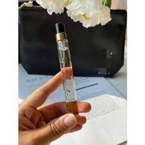 Nước Hoa Mini YSL Libre EDP 10ml - Hương Quyến Rũ, Lưu Hương Lâu, Tự Do và Tự Tin, Chính Hãng Pháp