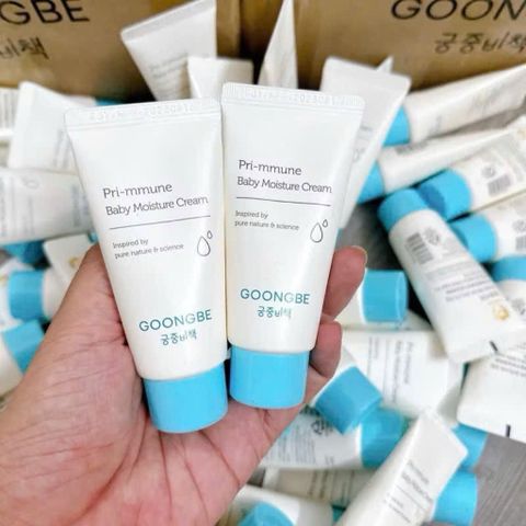 Kem Dưỡng Ẩm Cho Bé GOONGBE 30ml - An Toàn, Dịu Nhẹ, Dưỡng Ẩm Sâu, Lành Tính Cho Da Nhạy Cảm, Ngăn Ngừa Khô Nẻ