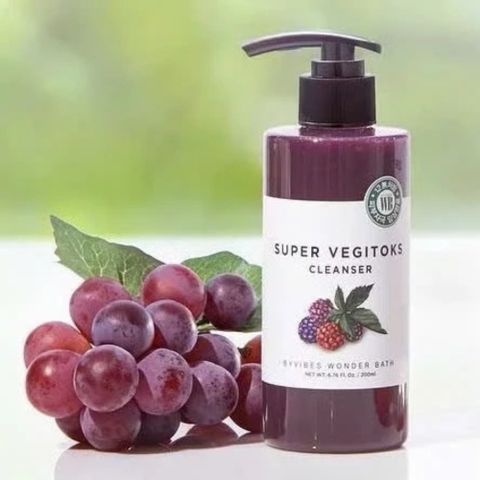 Sữa Rửa Mặt Super Vegitoks 300ml - Sạch Sâu, Thải Độc Từ Rau Củ, Dưỡng Da, Được Yêu Thích Từ Hàn Quốc