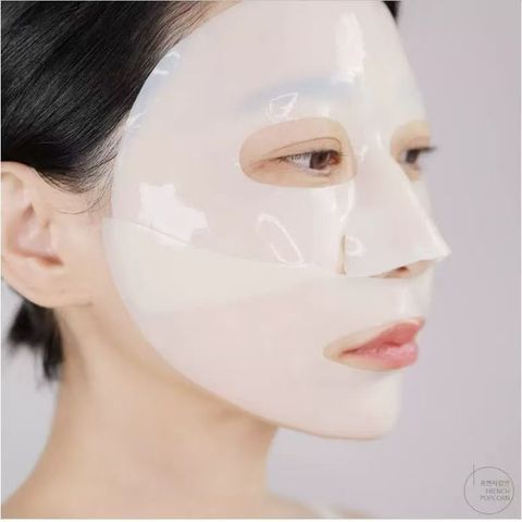 Mặt Nạ Gel Thạch Vàng Nghệ Medicube Kojic Acid 4 Miếng – Làm Sáng Da, Giảm Thâm, Dưỡng Ẩm, Mịn Màng 388671