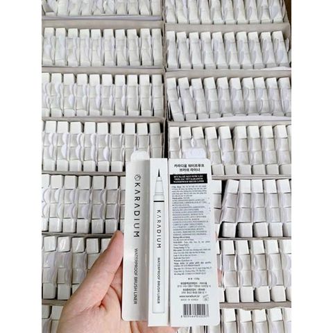 Bút Dạ Kẻ Mắt Karadium 3g - Kẻ Đẹp Không Lem Trôi, Đầu Dạ Mảnh, Dễ Dàng Sử Dụng Cho Makeup Hàn Quốc, Chống Nước