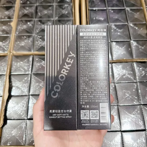 Xịt Khóa Nền Colorkey 100ml - Makeup Setting Spray Giữ Trang Điểm Lâu Trôi, Chống Nước, Dành Cho Mọi Loại Da