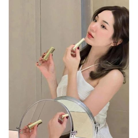 Son Dưỡng Môi Đông Y Whoo Gongjinhyang Mi Glow Lip Balm 3.3g - Cấp ẩm, Dưỡng mịn, Màu tự nhiên, Chăm sóc môi khỏe mạnh