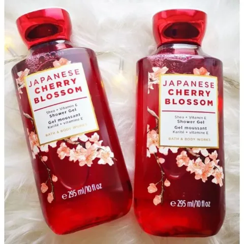 Sữa tắm dưỡng da Bath & Body Works 295ml 389264