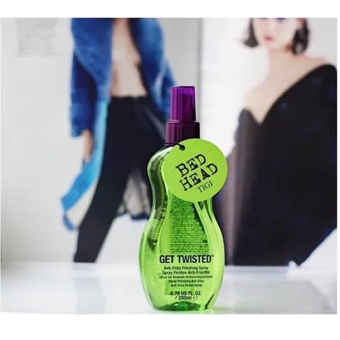 Xịt dưỡng tóc giữ nếp chống rối cho tóc xoăn TIGI BED HEAD 200ml 389332