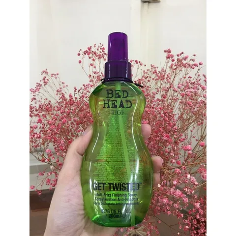 Xịt dưỡng tóc giữ nếp chống rối cho tóc xoăn TIGI BED HEAD 200ml 389332
