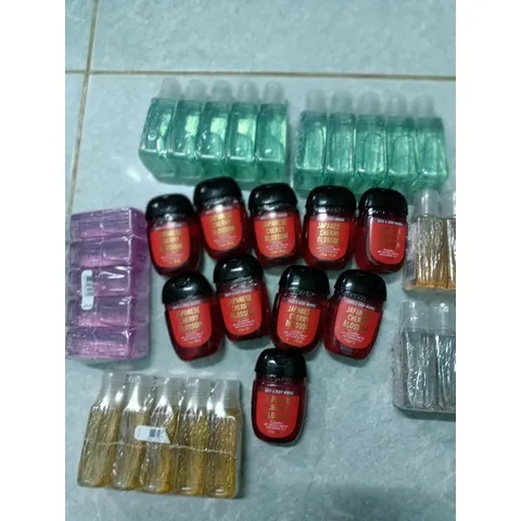Gel rửa tay khô diệt khuẩn Bath and Body Works 29ml 389353