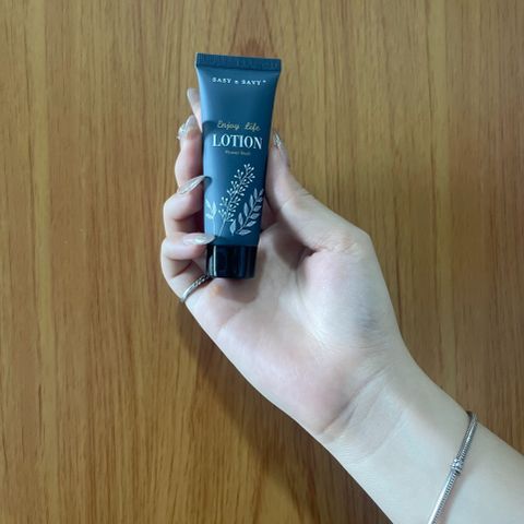 Sữa Dưỡng Thể Cấp Ẩm Thuần Chay Hữu Cơ Sasy n Savy 30ml - Sản Phẩm Dưỡng Da Trắng Mịn, Chống Lão Hóa Từ Úc