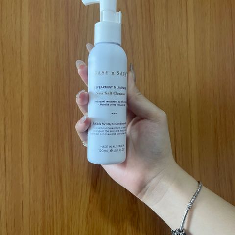 Sữa Rửa Mặt Tạo Bọt Muối Biển Oải Hương & Bạc Hà Sasy n Savy - Sạch Sâu, Phù Hợp Da Dầu, Hương Thơm Tươi Mát 100mL