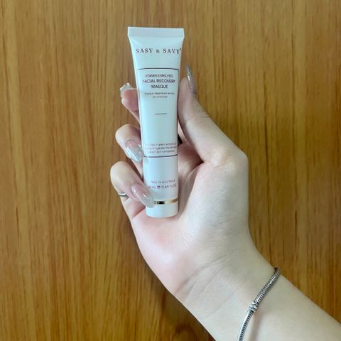 Mặt Nạ Cấp Ẩm Phục Hồi Hữu Cơ Sasy n Savy - Dưỡng Da Giàu Vitamin, Chống Oxy Hóa, Tái Tạo Làn Da Rạng Rỡ 100ml