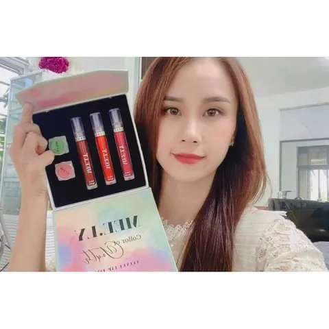 Son Kem Lì Melly Đỏ Cháy - Son Dưỡng Thiên Nhiên Siêu Mịn, An Toàn Cho Mẹ Bầu & Mẹ Bỉm, Giữ Ẩm Lâu Trôi, Không Chì