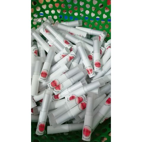 Son Dưỡng Môi Gấc & Saffron Dạng Thỏi - Dưỡng Ẩm Môi Hồng, Làm Mềm Mượt và Căng Bóng, Tự Nhiên và Hiệu Quả