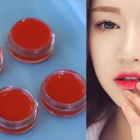 Combo 2 Lọ Tẩy Thâm Môi Collagen & Sáp Ong - Dưỡng Môi Hồng Tự Nhiên, Ngăn Ngừa Đau Rát, Hiệu Quả Lâu Dài