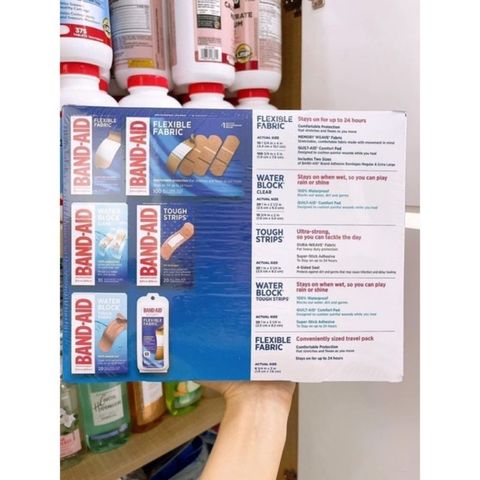 Băng cá nhân Band-Aid Brand - Hộp 188 miếng, Băng dán vết thương linh hoạt, chống thấm nước, bảo vệ và mau lành cho gia đình