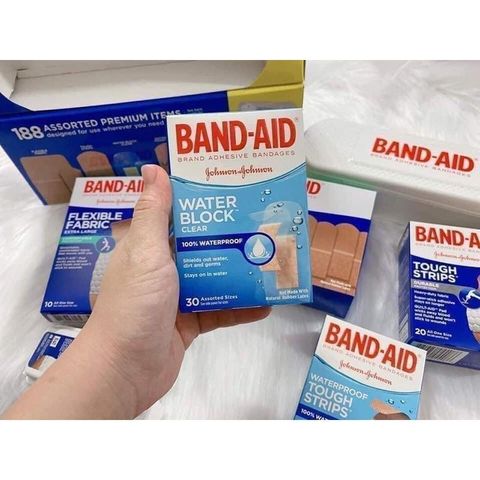 Băng cá nhân Band-Aid Brand - Hộp 188 miếng, Băng dán vết thương linh hoạt, chống thấm nước, bảo vệ và mau lành cho gia đình