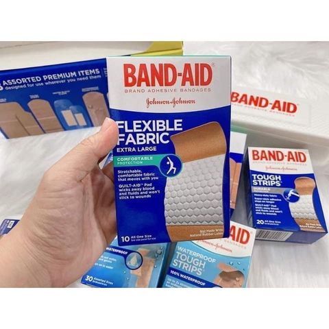 Băng cá nhân Band-Aid Brand - Hộp 188 miếng, Băng dán vết thương linh hoạt, chống thấm nước, bảo vệ và mau lành cho gia đình