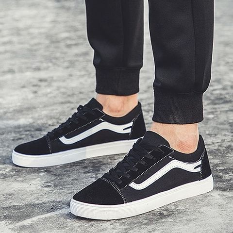 Giày Nam SNEAKER Da Lộn G5 Đen Dây Trắng - Thể Thao Công Trường, Giá Tốt, Chất Lượng Cao, Size Đầy Đủ, Ảnh Thật Tại Shop