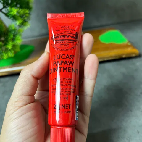 Kem Đu Đủ Lucas Papaw Ointment - Dưỡng ẩm và Chữa trị Nứt Nẻ Da - Hàng Úc, Tuyp 25g và Hủ 75g