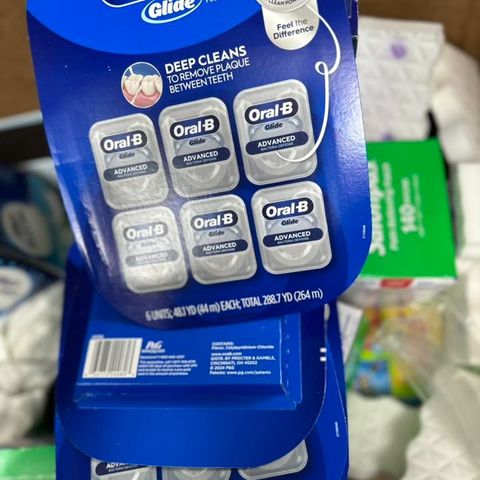 Chỉ nha khoa Oral-B Glide 44m x 6 hộp, chính hãng Mỹ