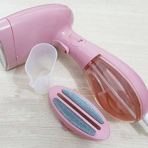 Bàn là hơi nước Sokany SK-3060 - Thiết bị làm phẳng quần áo mạnh mẽ, 2200W, thân thiện và an toàn cho mọi gia đình