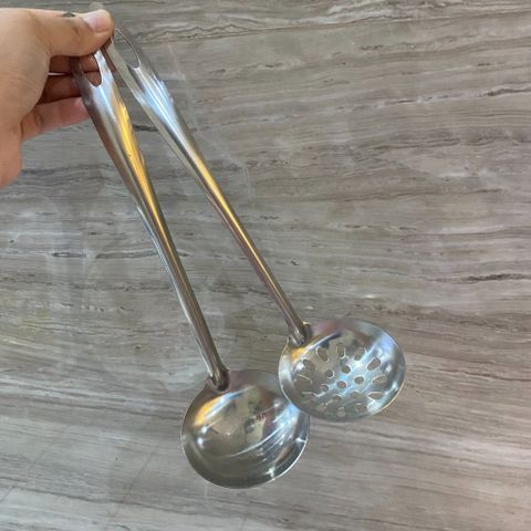Vá và Sạn Nấu Ăn Inox Cao Cấp TVKITCHEN - Dụng Cụ Bếp Thông Minh, Tiện Dụng, Chất Lượng Chính Hãng (TV1462)