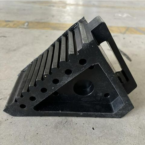 Cục Chặn Bánh Xe Cao Su Di Động - Dụng Cụ Tiện Ích Cho Không Gian Bếp Gọn Gàng, Chất Lượng Cao Chính Hãng (TV1401)