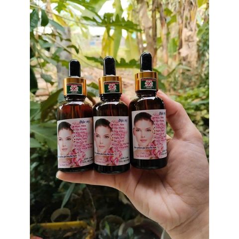 Serum Tái Tạo Da Chuyên Mụn, Nám, Tàn Nhang - Giúp Da Căng Bóng, Mịn Màng và Trắng Sáng, Sản Phẩm Chăm Sóc Da Chất Lượng Cao