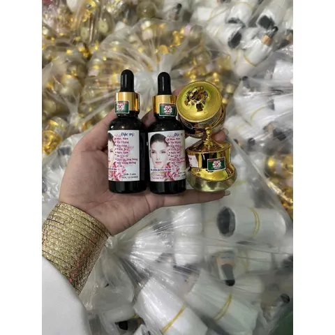 Combo Tái Tạo Da Xuất Sứ Việt Nam - Bộ Kem Chăm Sóc Da Chống Nám, Mụn, Tàn Nhang, Giúp Da Căng Bóng, Mịn Màng