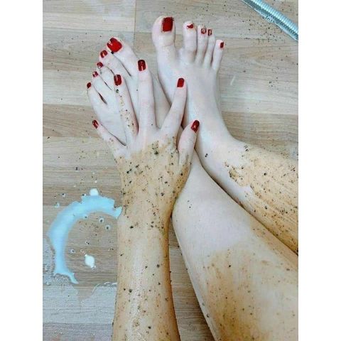 Tẩy Tế Bào Chết Cà Phê Sữa Dừa Dưỡng Ẩm Trắng Da - Chăm Sóc Da Toàn Thân, Giúp Mờ Thâm, Hỗ Trợ Trị Viêm Lỗ Chân Lông