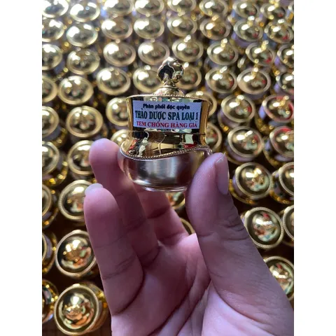 Hũ Kem Dưỡng Tái Tạo Da Gia Truyền - Giúp Da Căng Bóng, Mịn Màng, Chống Nám, Mụn, Tàn Nhang - Sản Phẩm Chăm Sóc Da Mặt Chất Lượng Cao
