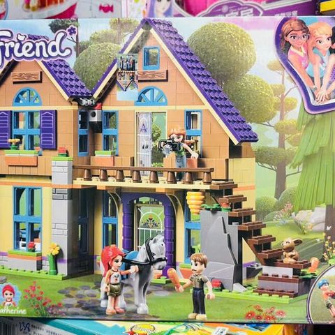 Đồ Chơi Lắp Ráp Mô Hình Ngôi Nhà Lego Friend 11204 - Sáng Tạo Vui Chơi Dành Cho Bé Yêu Thích Khám Phá Thế Giới