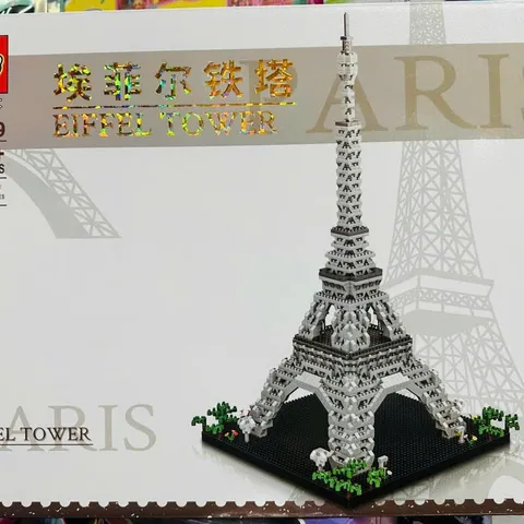 Đồ Chơi Lắp Ráp Mô Hình Tháp Eiffel 70789 - Bộ Xây Dựng Giáo Dục Cho Trẻ Em và Người Lớn - Khám Phá Văn Hóa Paris
