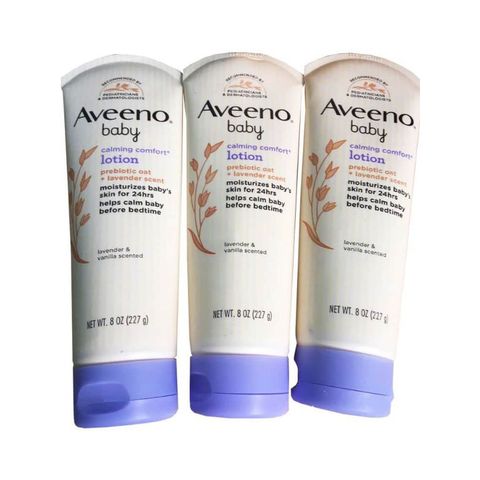 Kem Dưỡng Da Aveeno Baby Calming Comfort Lotion 227g - Chiết Xuất Tự Nhiên Giúp Bé Thư Giãn, Duy Trì Độ Ẩm Và Làm Mềm Da
