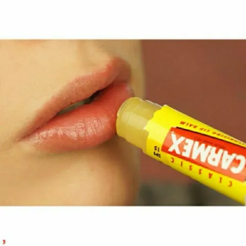 Son dưỡng môi Camex SPF15 siêu cấp ẩm làm ẩm môi