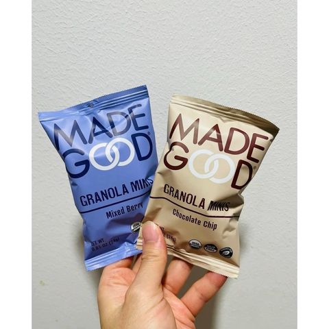 Snack Yến Mạch Made Good Granola Minis Bịch 24 Gói, Hữu Cơ, Thấp Calo, Thực Phẩm Lành Mạnh Cho Mẹ Bầu, Trẻ Em và Người Già