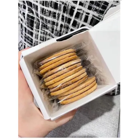 Bánh Quy Bơ Pháp La Grande Galette 600g - Bánh Nguyên Chất, Hương Vị Đậm Đà, Quà Tặng Sang Trọng cho Dịp Lễ Tết