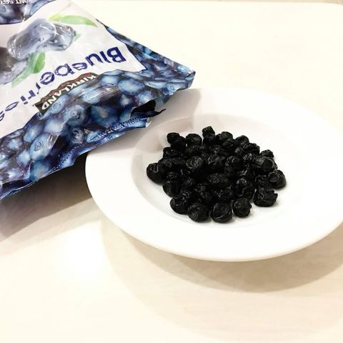 Việt Quất Sấy Khô Kirkland 567g - Snack Ngon Miệng Từ Nguyên Liệu Tự Nhiên, Dinh Dưỡng Cao