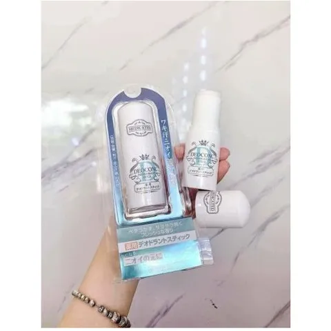 Lăn Khử Mùi Đá Khoáng DeoconC Stick Nhật Bản - Không Mùi, Không Chất Tạo Màu, Giữ Khô Thoải Mái Cả Ngày, Đặc Biệt Dành Cho Nam Nữ