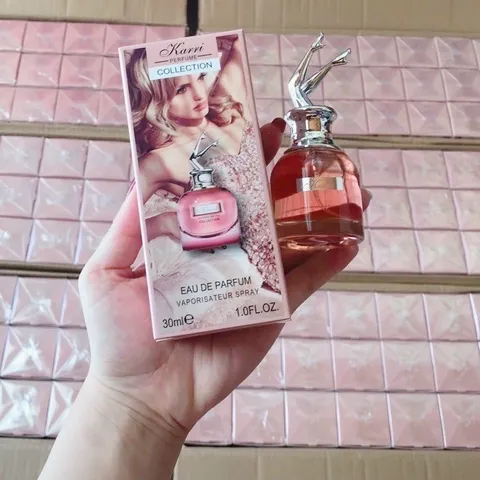 Nước Hoa Nữ Karri Chân Dài 30ml - Xịt Thơm Sang Chảnh Lưu Hương Lâu, Cho Phái Đẹp Thêm Cuốn Hút và Tự Tin