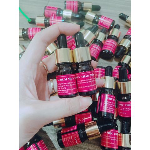 Serum Giảm Mụn Thâm Rỗ Skin 7 Days - 5 Trong 1 Hiệu Quả Sau 7 Ngày - Dưỡng Da Tự Nhiên An Toàn 10ml