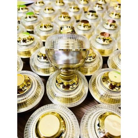 Kem Khử Mùi Hôi Nách Cô Bơ 30gr - Giảm Thâm, Ngăn Tiết Mồ Hôi, Dưỡng Trắng Da Từ Thiên Nhiên, Tiện Dụng Xuất Xứ Việt Nam