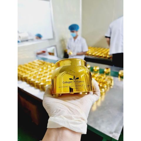 Kem Dưỡng Trắng Da Body Collagen X3 Luxury 250G - Hiệu Quả Ngay Sau 7 Ngày, SPF 45++, Giúp Da Mịn Màng Sáng Khỏe