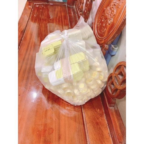 Combo 10 Lọ Kem Khử Thâm Nách Hôi Nách Cô Bơ 8gr - An Toàn, Hiệu Quả, Thiên Nhiên, Làm Trắng, Khử Mùi, Saling Giảm Giá