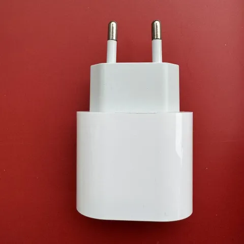 Củ Sạc Nhanh 20W Chân Tròn cho iPhone - Sạc Chất Lượng Cao, Công Nghệ PD, Bảo Hành 3 Tháng, Tương Thích với iPhone 8/10/11/12/13/14