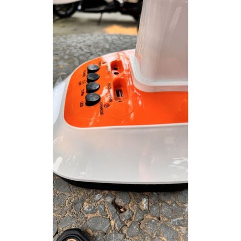 Quạt Bàn Tích Điện EASY POWER EP-3212A 12 Inch - Chạy Điện 220V, Tích Hợp Đèn LED và Cổng Sạc Điện Thoại