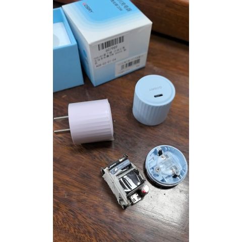 Củ Sạc Nhanh GaN 20W Gosiry - Thiết Kế Nhỏ Gọn, Sạc PD 3.0 An Toàn, Tương Thích USB-C, Hiệu Suất Vượt Trội