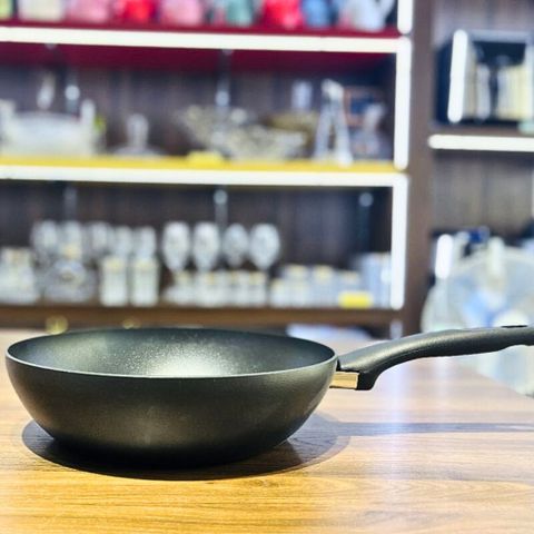 Chảo Sâu Lòng Tefal Ultimate G2681972 28cm - Chống Dính Titanium Anti-Scratch, Dùng Bếp Từ, Made in France, Bền Bỉ, Dễ Vệ Sinh