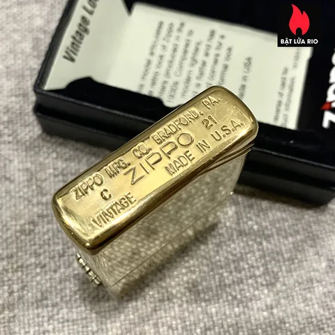 Zippo 270 Khắc Windy Girl - Bật Lửa Khắc Laser, Quà Tặng Phong Cách Thời Trang Cho Người Yêu Thích Nghệ Thuật