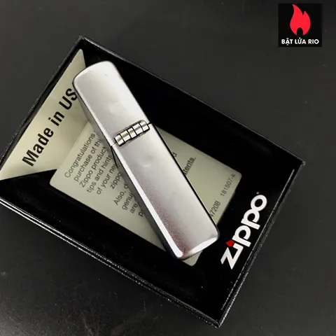 Vỏ Zippo Satin Chrome Chính Hãng – Sản Phẩm Thay Thế Không Kèm Ruột, Chất Liệu Bền Bỉ, Phụ Kiện Cao Cấp Cho Người Yêu Thích Zippo